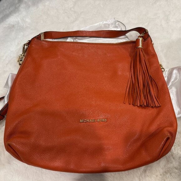 suede Michal Kors hobo - Picture 1 of 3
